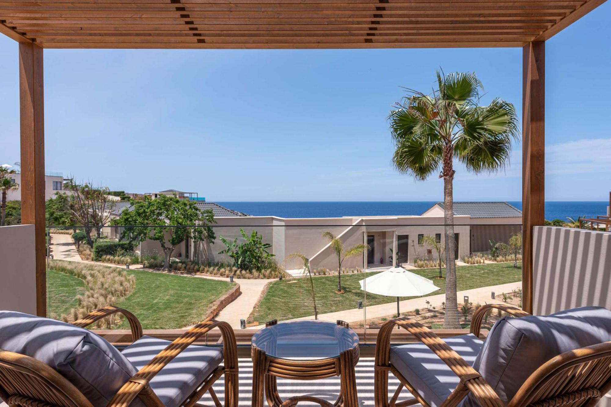 Resort Isla Brown Chania Resort, Curio Collection By Hilton Stavrós