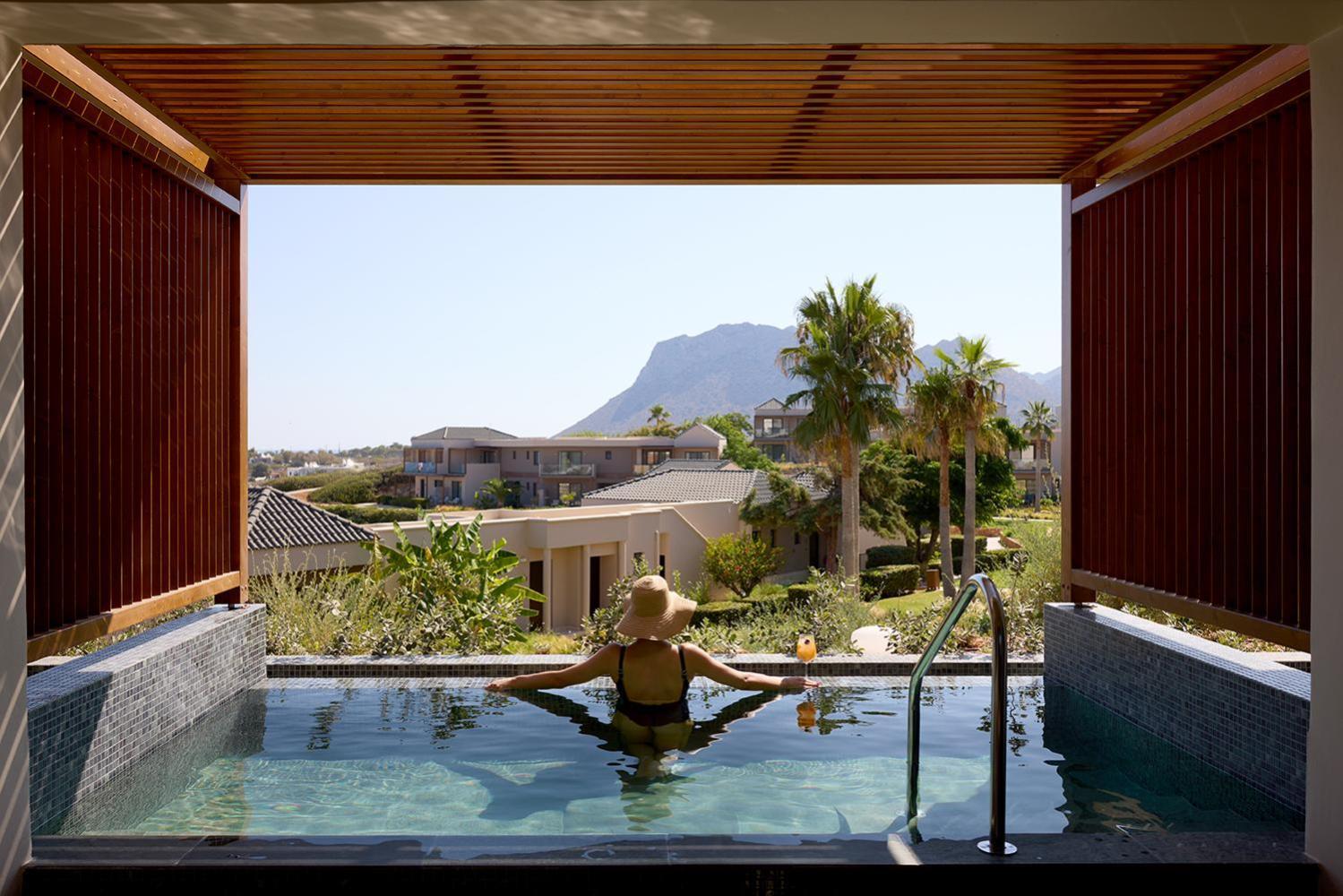 Resort Isla Brown Chania Resort, Curio Collection By Hilton