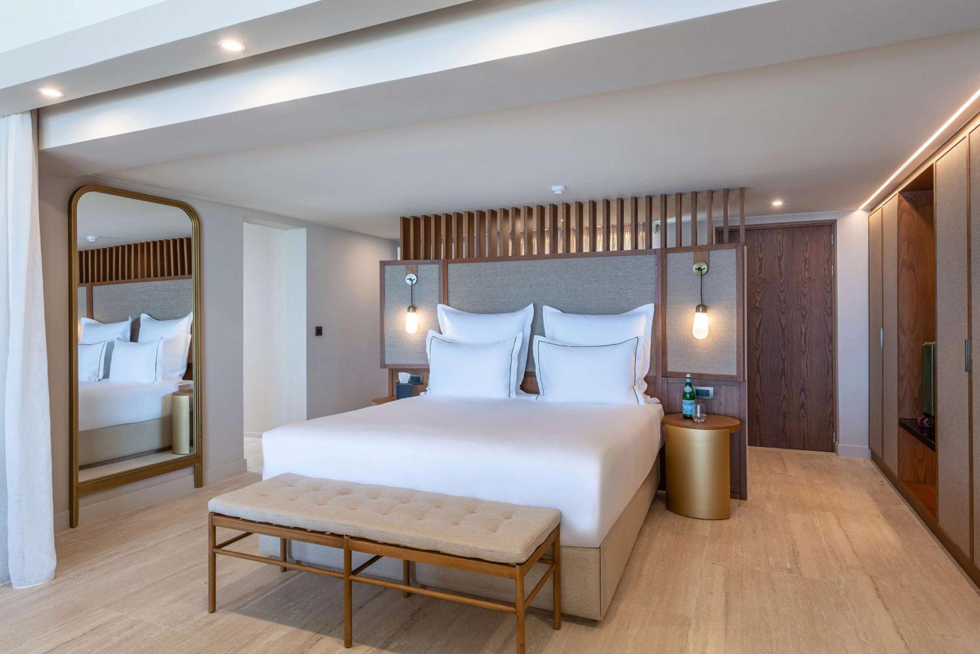 Isla Brown Chania Resort, Curio Collection By Hilton
