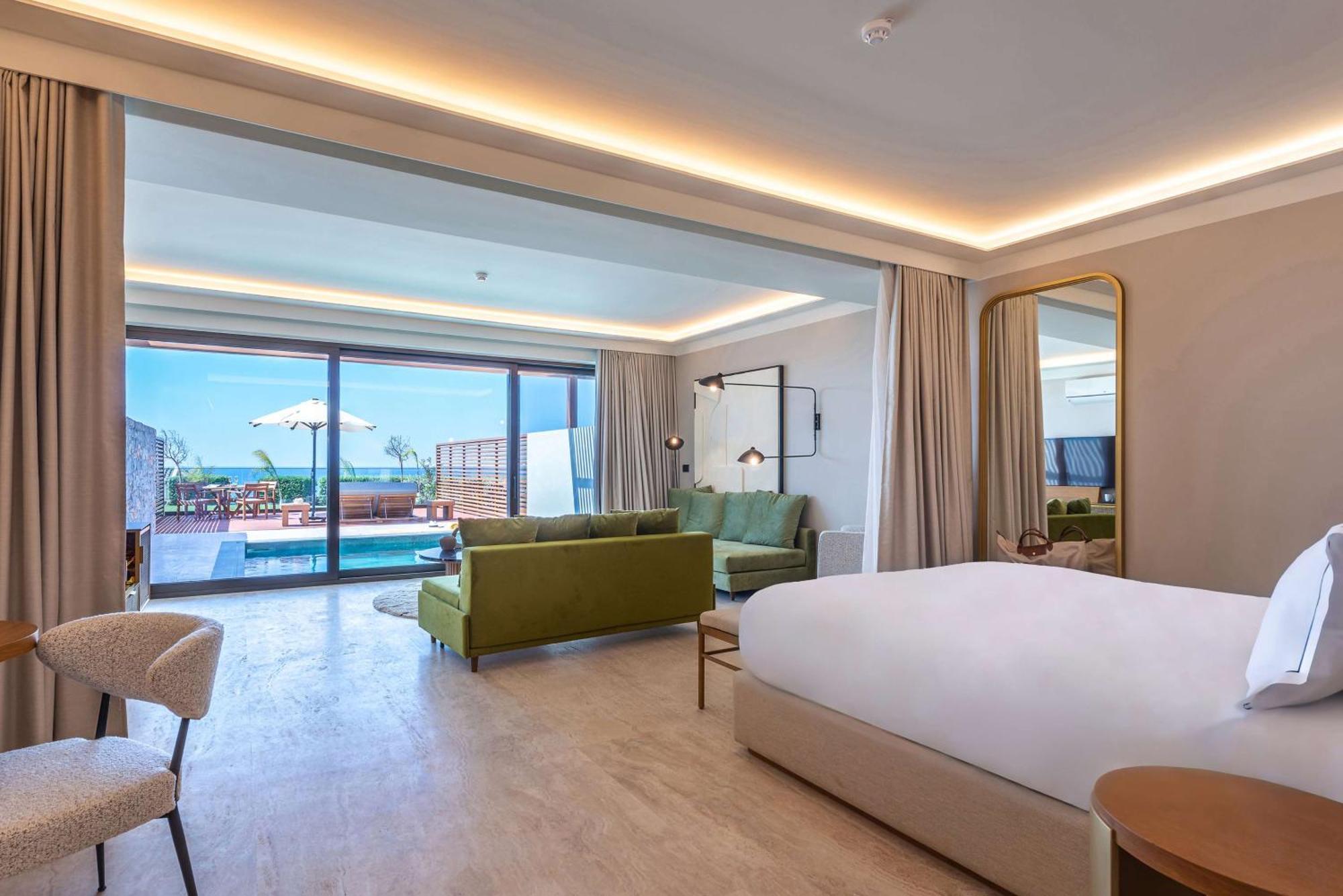 Isla Brown Chania Resort, Curio Collection By Hilton Station touristique 5*