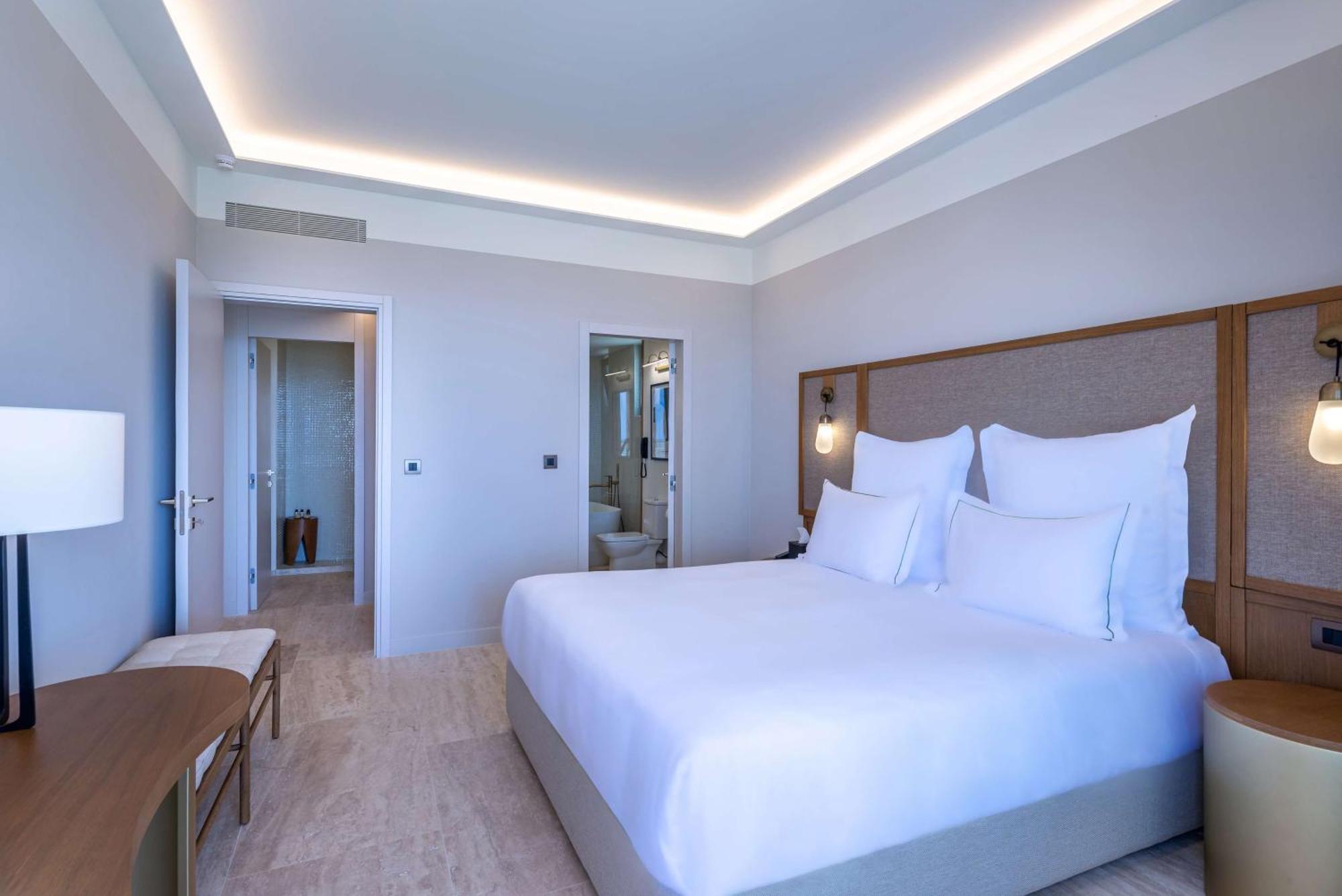Isla Brown Chania Resort, Curio Collection By Hilton Resort Stavrós
